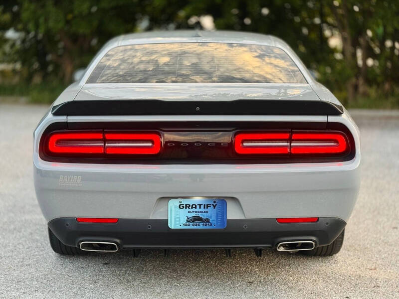 2021 Dodge Challenger SXT