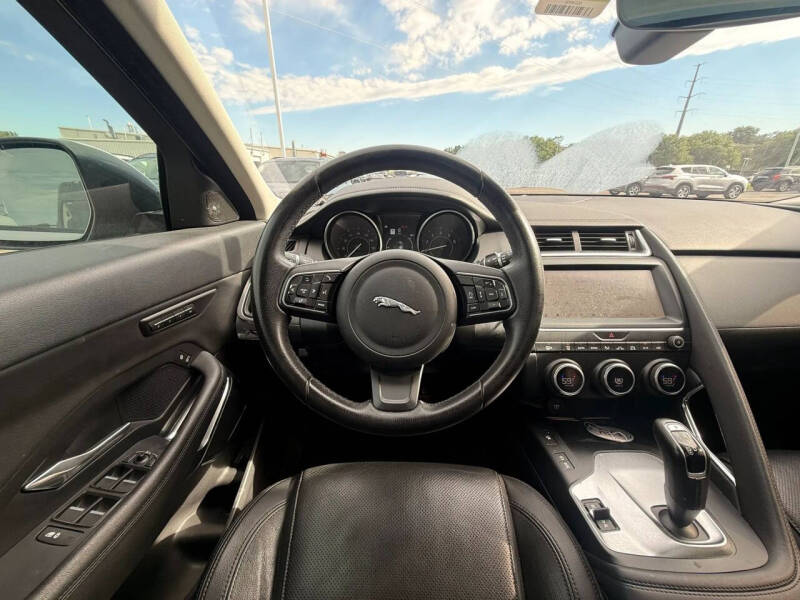 2019 Jaguar E-PACE P250 SE