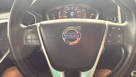 2016 Volvo XC60 T5 Premier