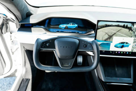 2022 Tesla Model S Plaid