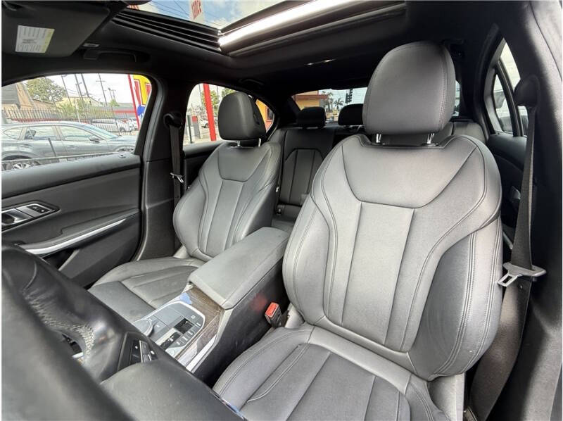 2019 BMW 3 Series 330i