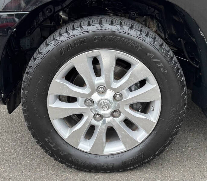 2013 Toyota Sequoia Platinum