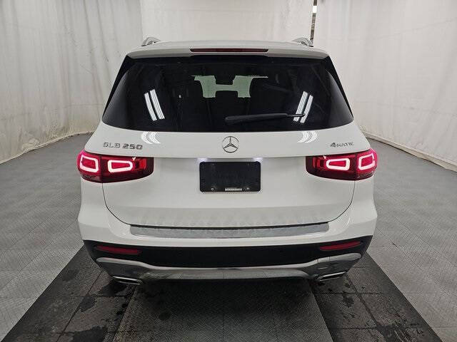 2022 Mercedes-Benz GLB GLB 250 4MATIC