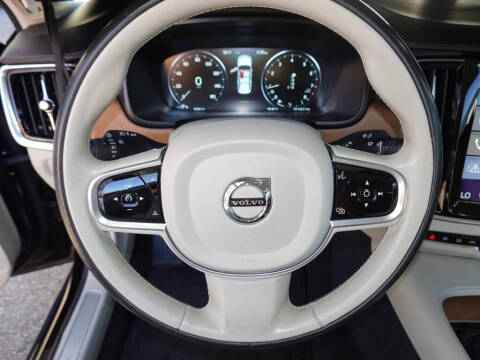 2017 Volvo S90 T6 Inscription