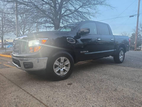 2017 Nissan Titan SV