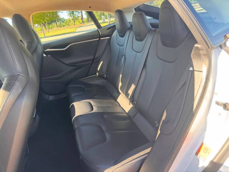 2014 Tesla Model S