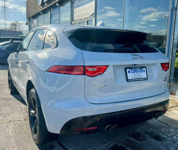 2017 Jaguar F-PACE S