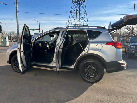 2014 Toyota RAV4 LE
