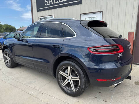 2015 Porsche Macan S