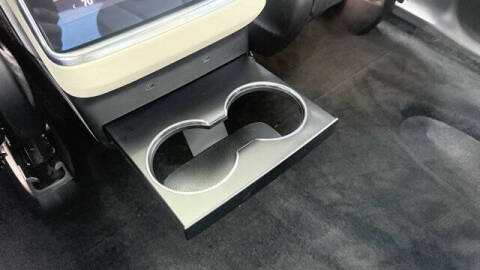 2022 Tesla Model X Plaid