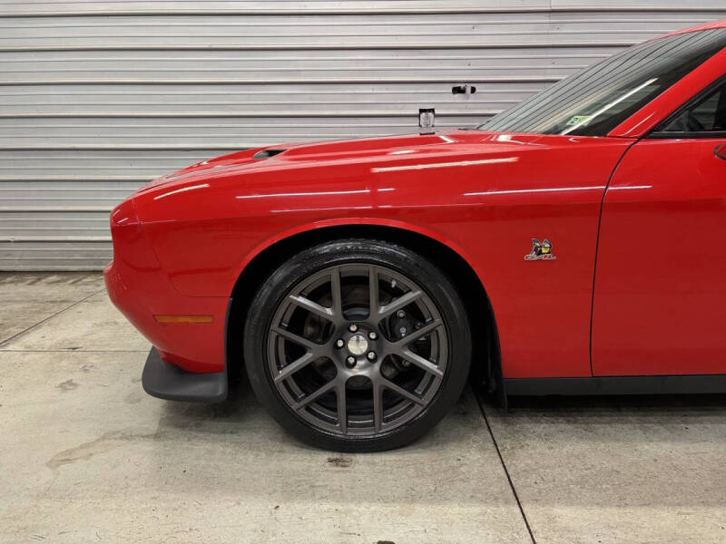 2016 Dodge Challenger R/T Scat Pack