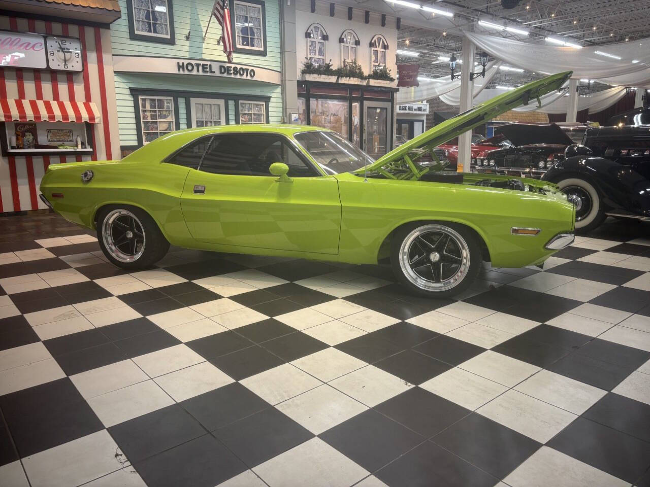 1972 Dodge Challenger 15