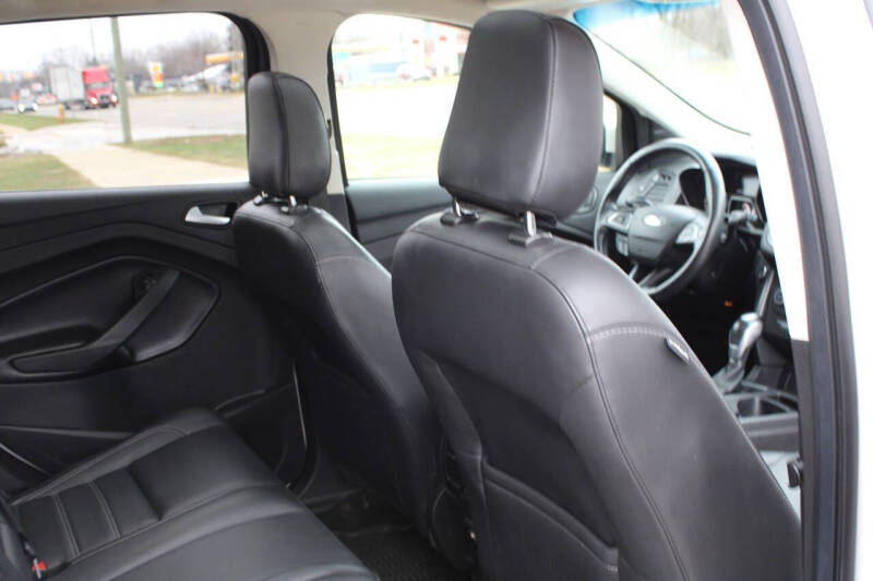 2019 Ford Escape SEL