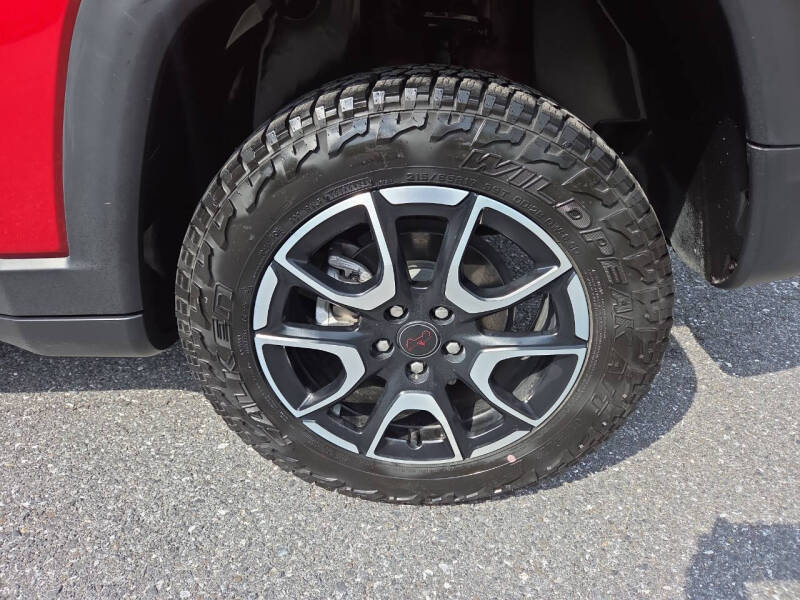 2025 Jeep Compass Trailhawk