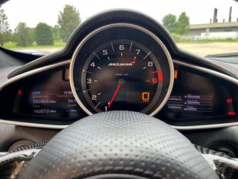 2012 McLaren MP4-12C