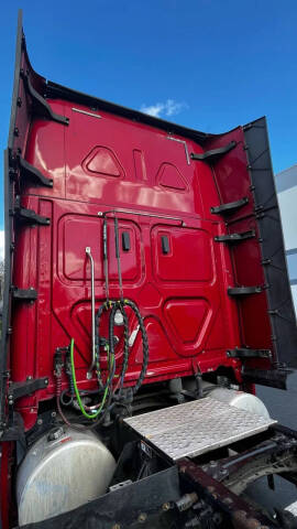 2021 Freightliner Cascadia