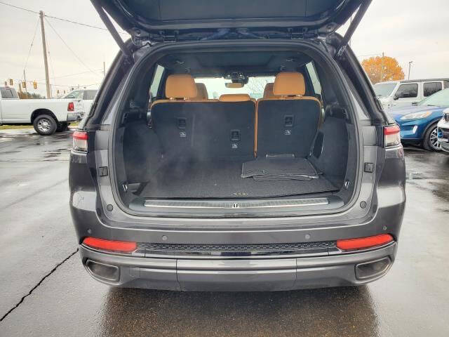 2024 Jeep Grand Cherokee Summit