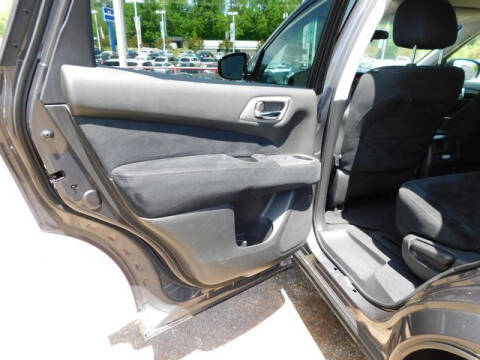 2013 Nissan Pathfinder S