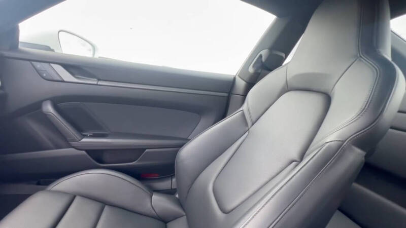 2024 Porsche 911 Carrera 4