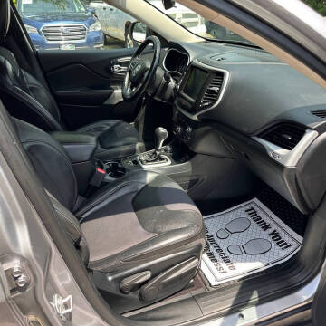 2018 Jeep Cherokee Latitude Plus