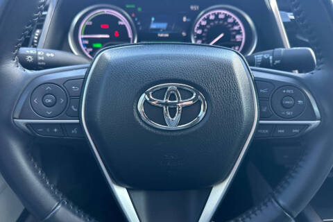 2024 Toyota Camry Hybrid XLE