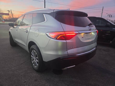 2022 Buick Enclave Essence