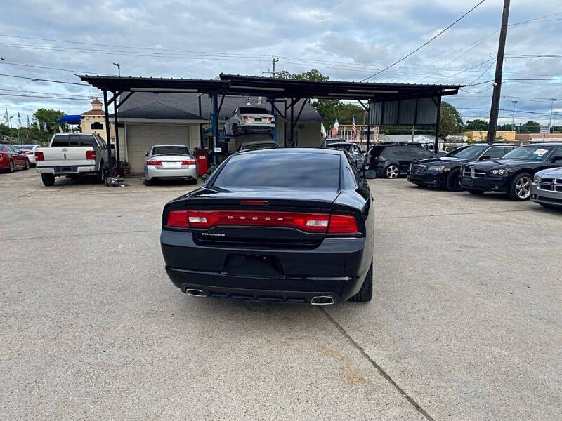 2014 Dodge Charger SE