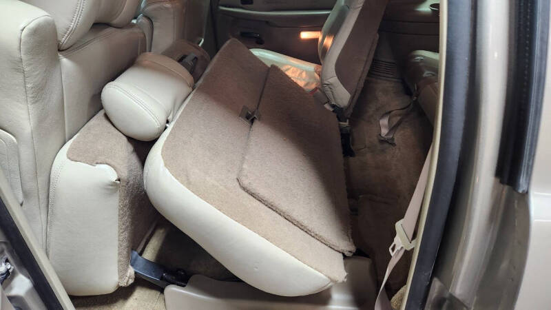 2002 GMC Yukon XL Denali