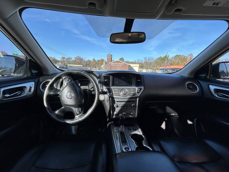 2017 Nissan Pathfinder S