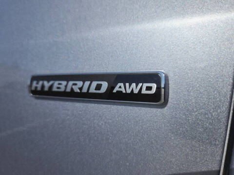 2022 Ford Escape Hybrid Titanium