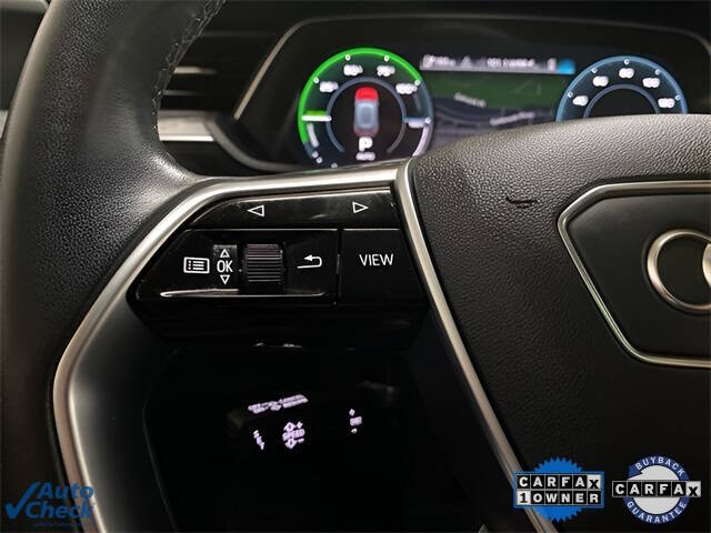 2023 Audi e-tron quattro Premium Plus