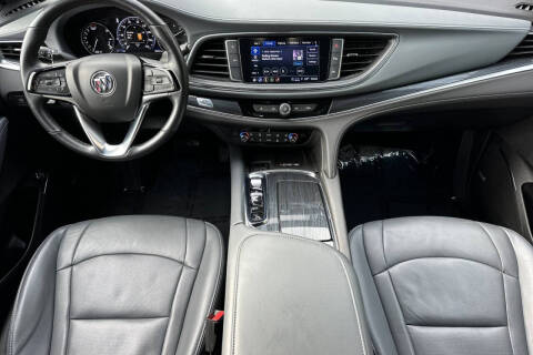 2024 Buick Enclave Premium