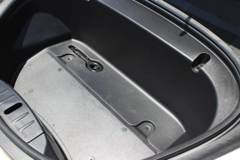 2020 Tesla Model 3 Performance