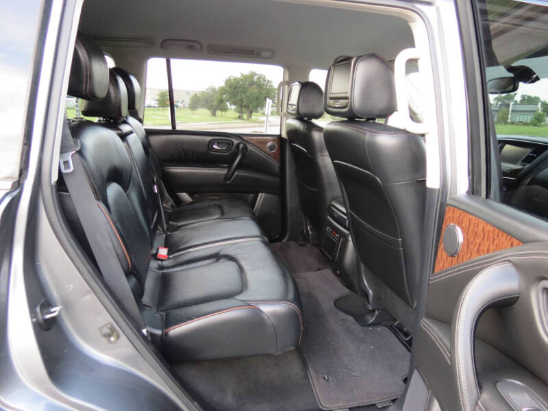 2017 Nissan Armada