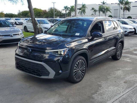 2025 Volkswagen Taos SE