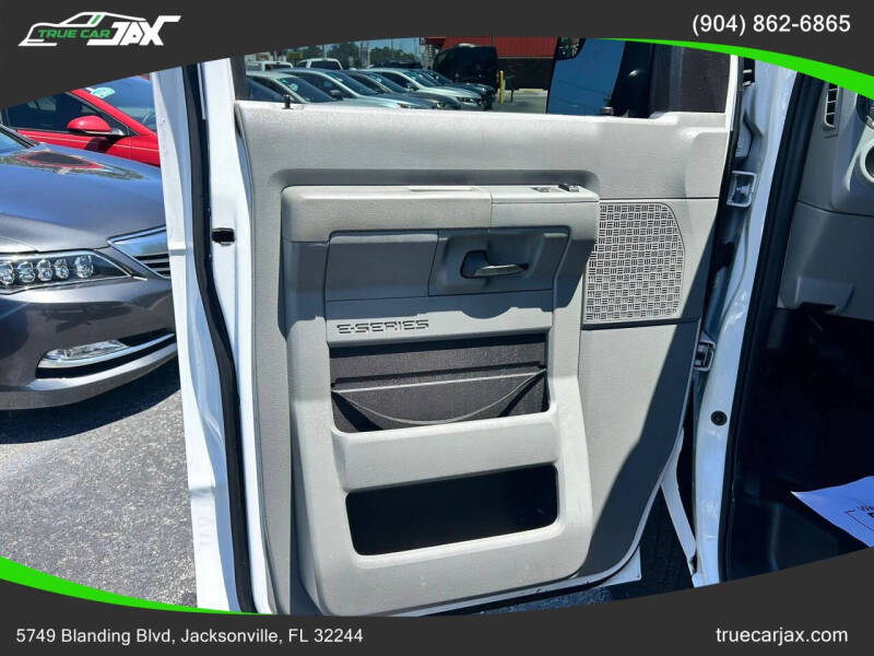 2011 Ford E-Series E-250