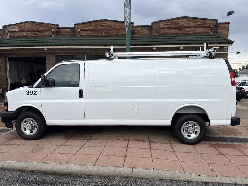 2025 Chevrolet Express 2500