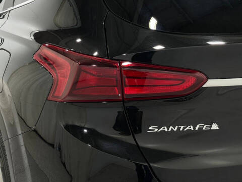 2020 Hyundai Santa Fe SE