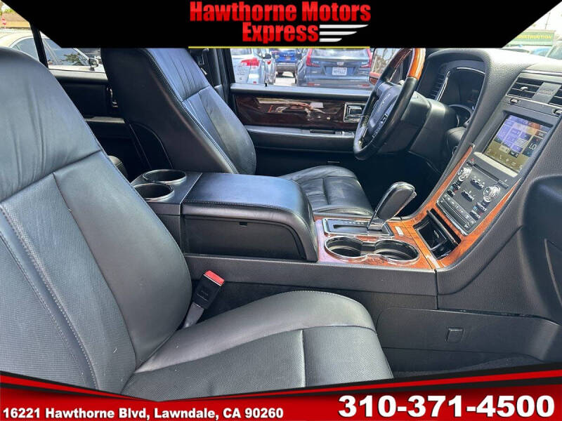 2016 Lincoln Navigator L Select