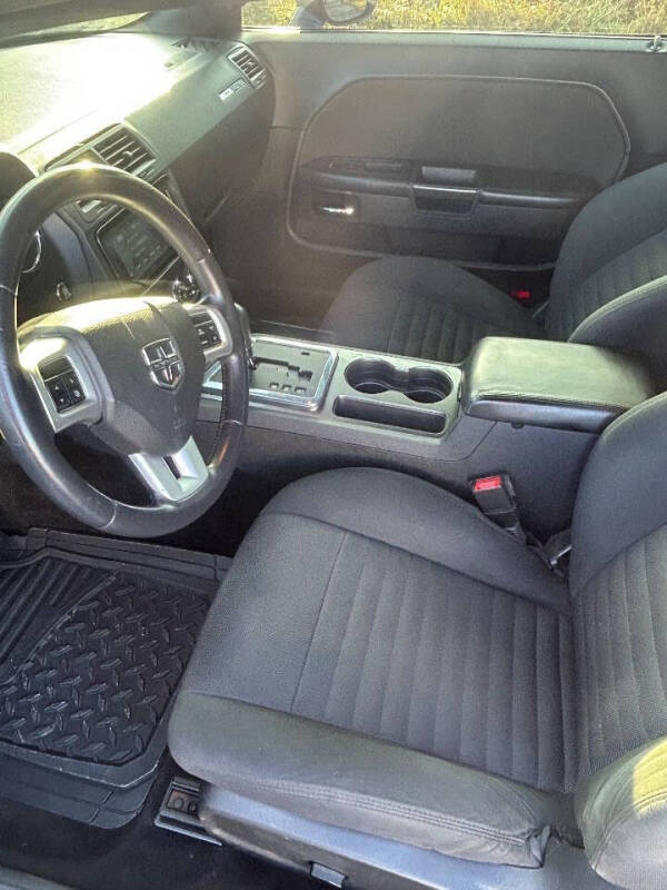 2014 Dodge Challenger SXT