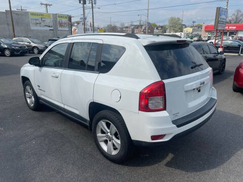 2011 Jeep Compass Sport