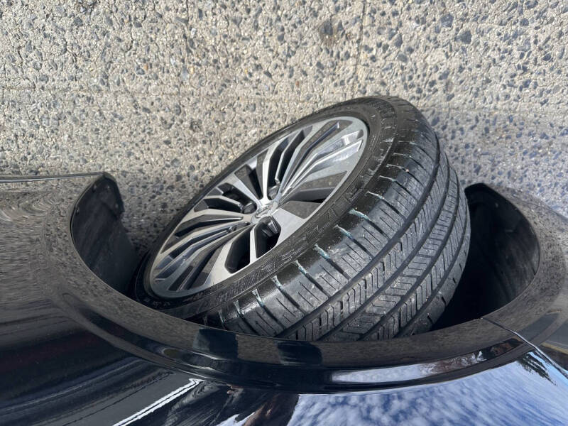 2022 Volvo S90 B6 Momentum