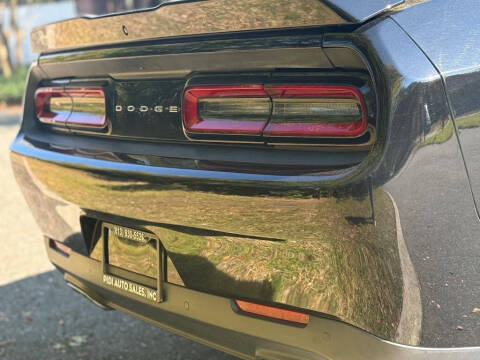 2016 Dodge Challenger SXT