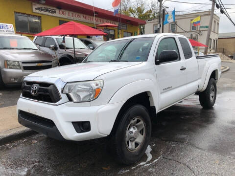 2013 Toyota Tacoma for sale at Drive Deleon in Yonkers NY
