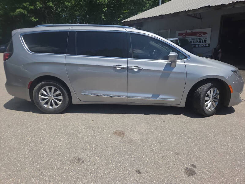 2018 Chrysler Pacifica Touring L