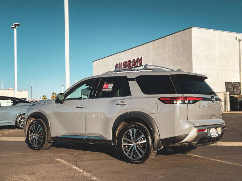 2024 Nissan Pathfinder Platinum