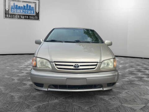 2002 Toyota Sienna