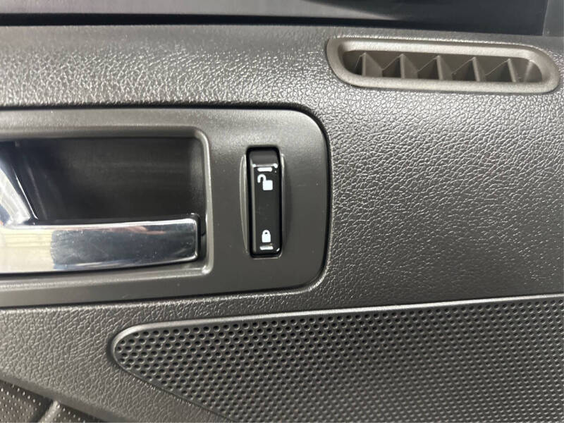 2011 Ford Mustang GT Premium