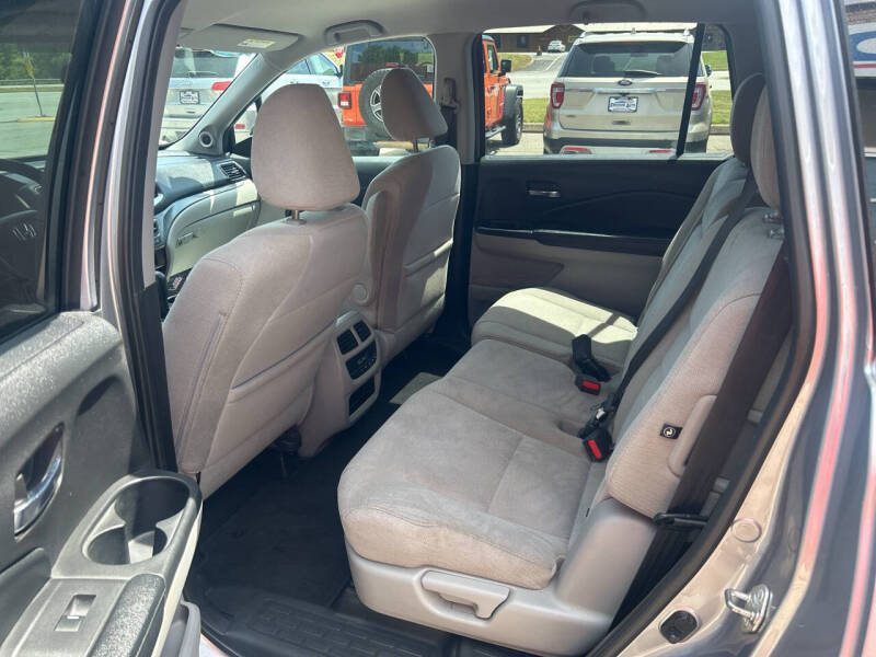 2017 Honda Pilot EX