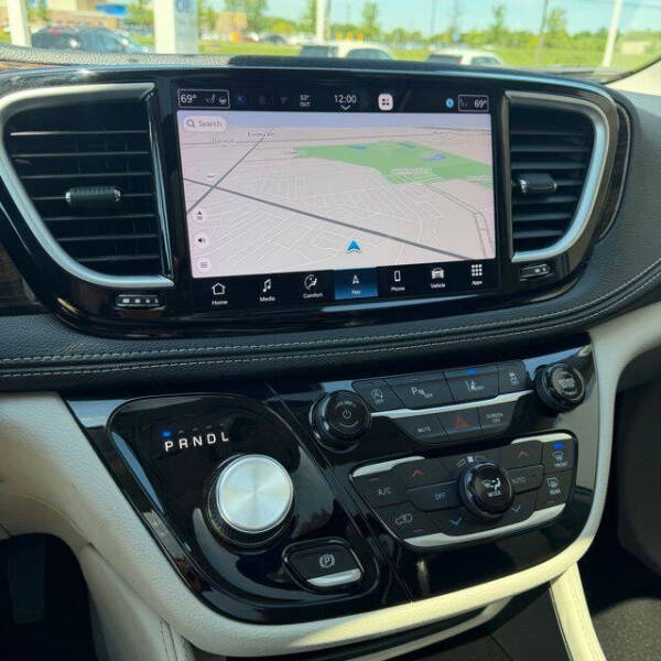 2024 Chrysler Pacifica Limited